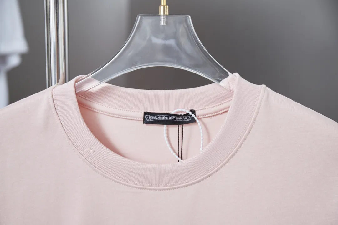 🅿️220 Ch*ome Hearte 25SS early spring new style, appliqué embroidered heart cross short sleeves, light luxury, essential item for daily commuting for men and women, correct version, welcome to compare, detailed features · 320g 100% pure cotton double yarn jersey fabric · Custom dyed in the same vat, special thickened 32 pieces double-strand 1X1 thread · Imported Tajima machine embroidery tatami embroidery ➕This cloth patch embroidery · Collar, cuffs, and hem are hand-frayed · Double-needle stitching across seams · Original main mark, washed tag, branded moisture-proof paper packaging Color: Black/White/Pink Size: S/M/L/XL